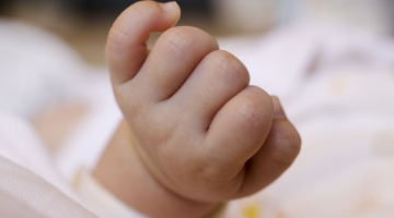 Под Мурманском мать избила младенца из-за нежелания менять ему памперс