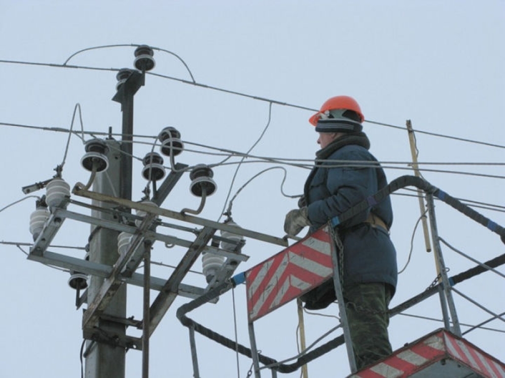 Завершена работа по восстановлению энергоснабжения в Ростовской области