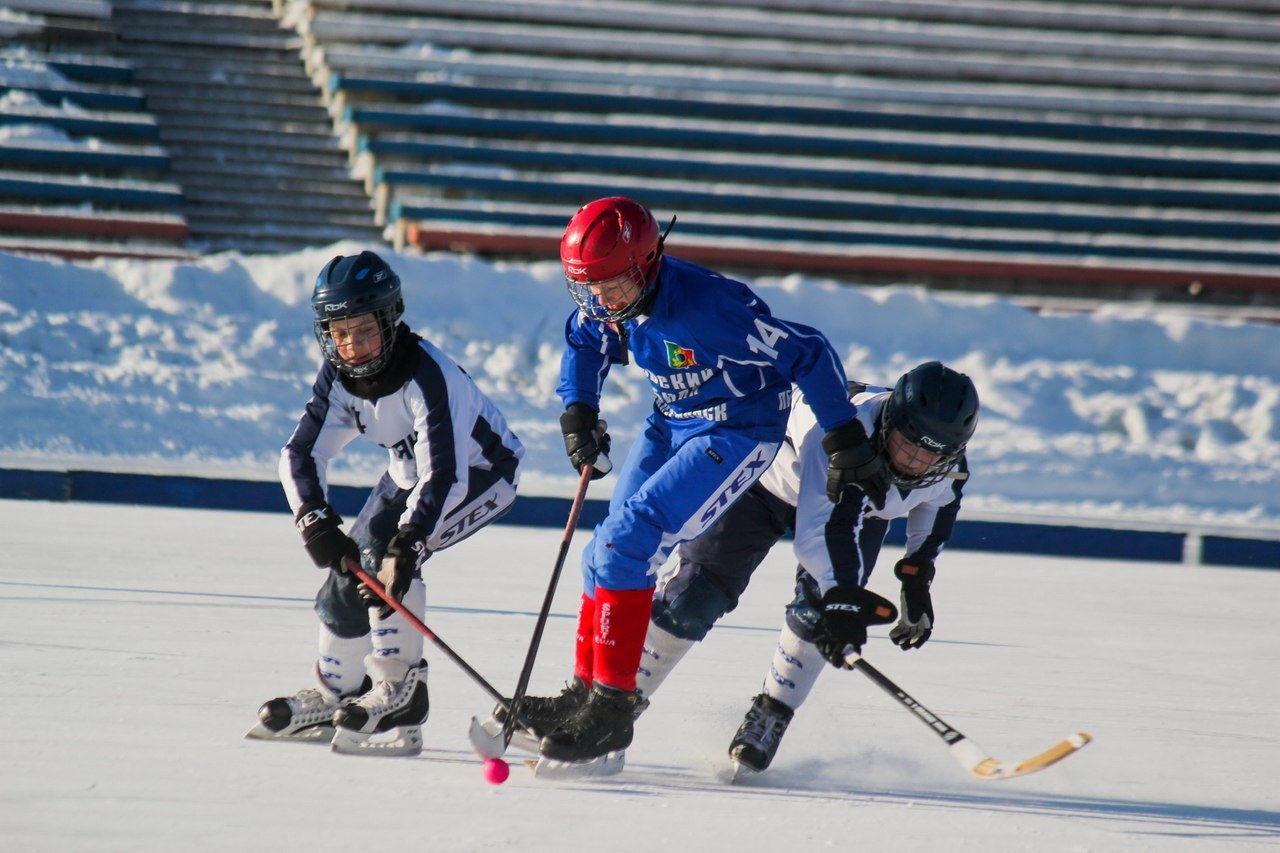 Определены места и сроки проведения II тура и финальных этапов по хоккею с мячом