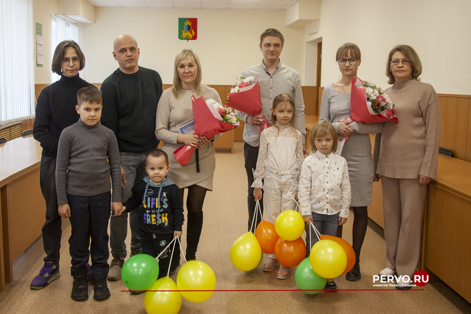 Еще три первоуральских семьи получили сертификаты на улучшение жилищных условий