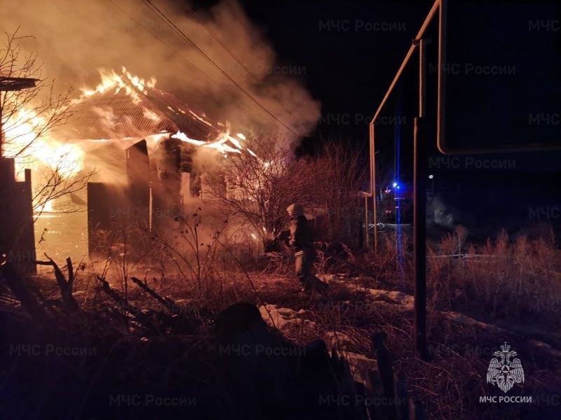 За ночь в городском округе произошло два пожара