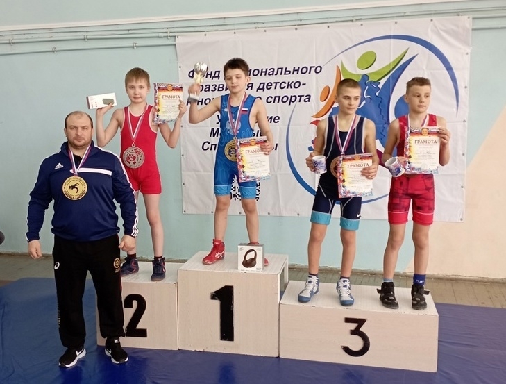 В греко-римской борьбе спортсмен «Старта» второй