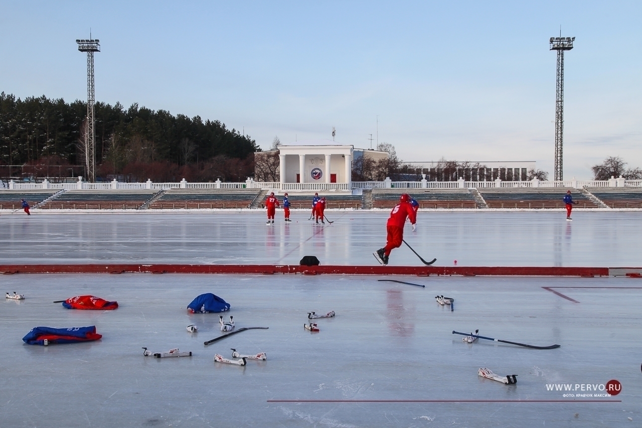 Ещё три игрока продолжат играть за «СКА-Уральский Трубник»