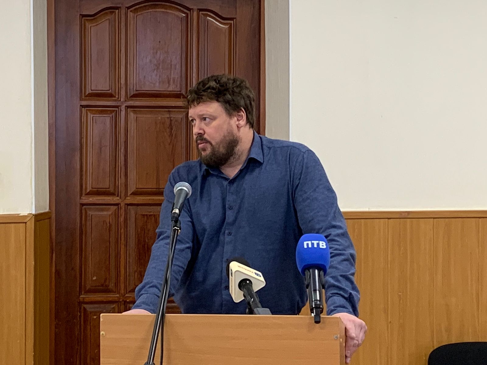 Главый врач городской больницы рассказал депутатам о достижениях в медучреждении