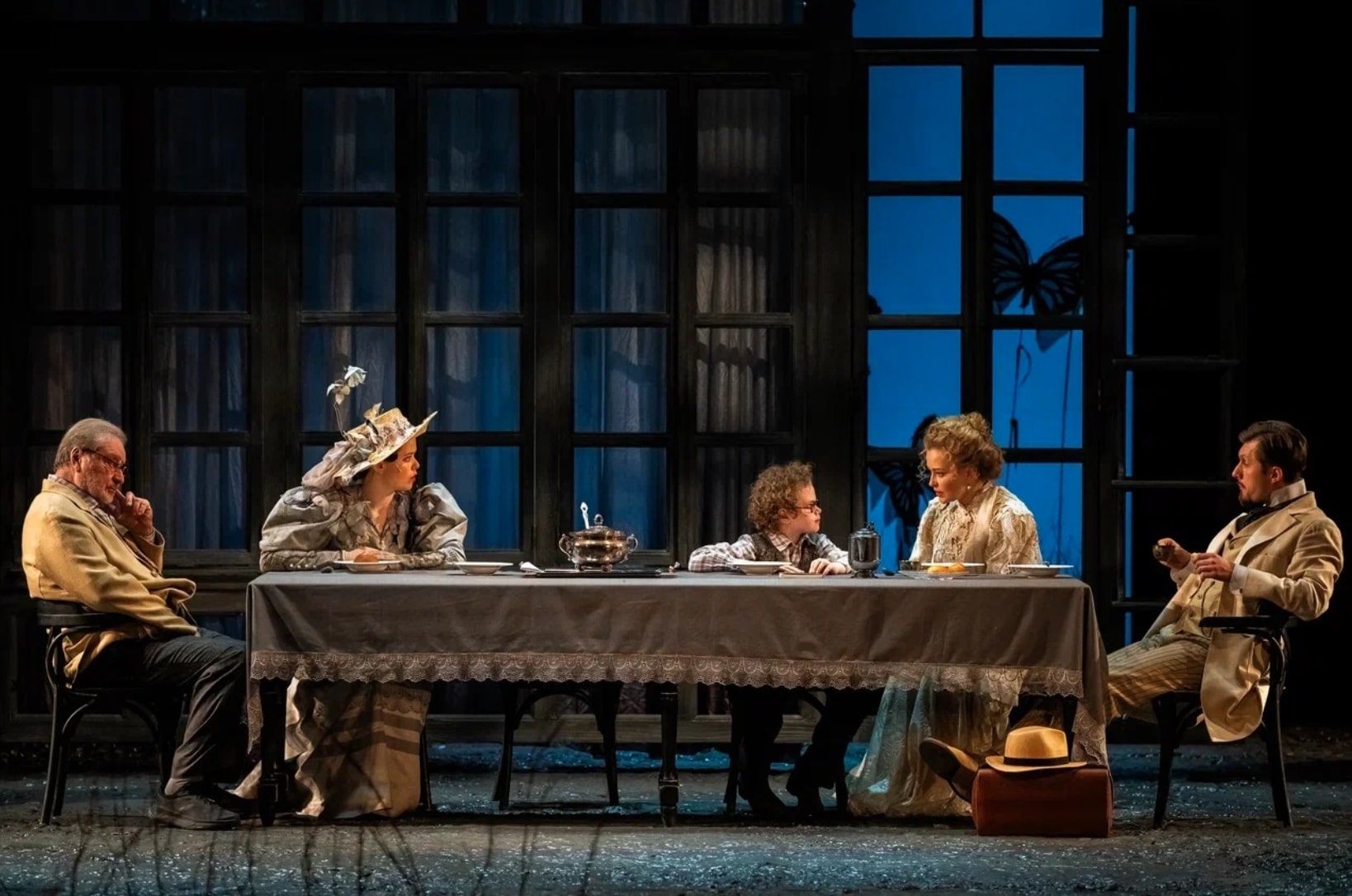 ТМК поддержала благотворительные гастроли Театра Наций