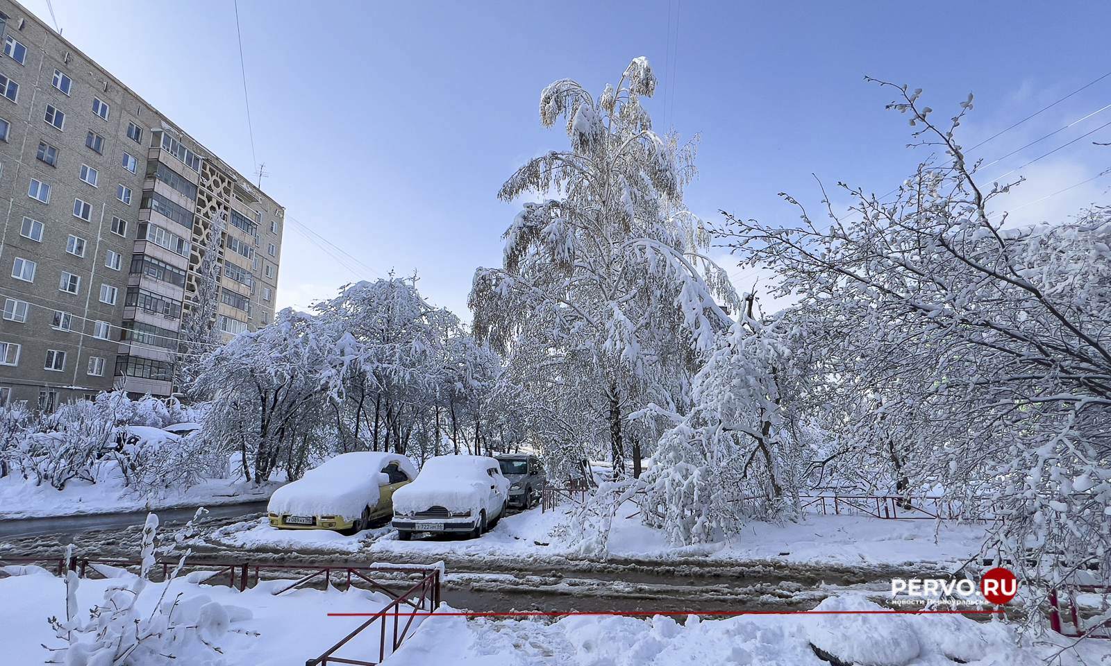 4 мая. Снежный Первоуральск. Фотографии