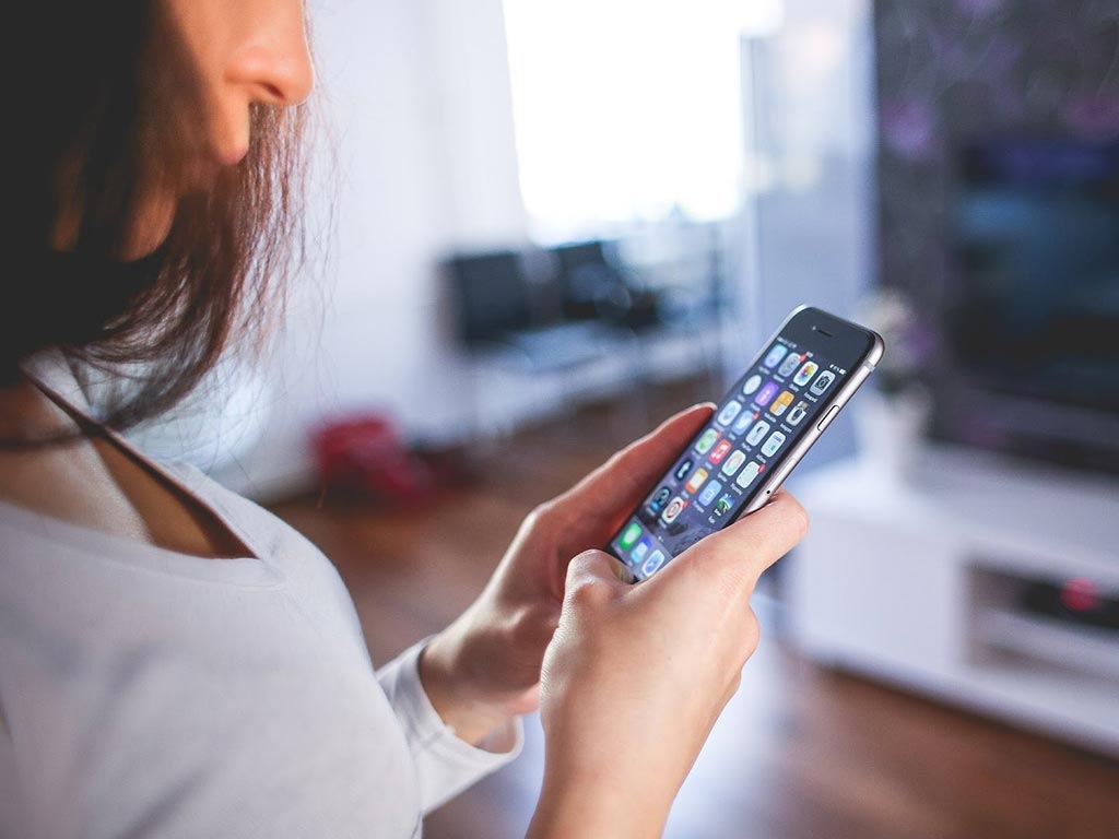 Жительница Первоуральска стала жертвой мошенников при покупке айфонов