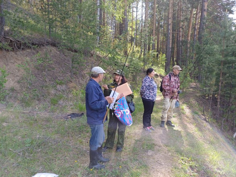 Лесные инспекторы продолжают работы по профилактике лесных пожаров