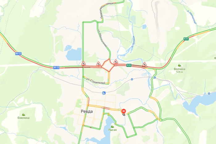 Пермский тракт наглухо встал в пробку