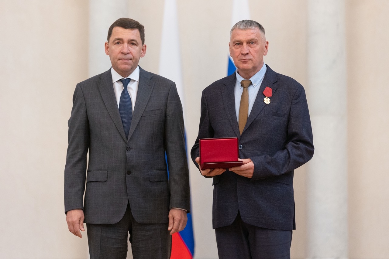 Рекордное число сотрудников ПНТЗ получили награды Президента РФ