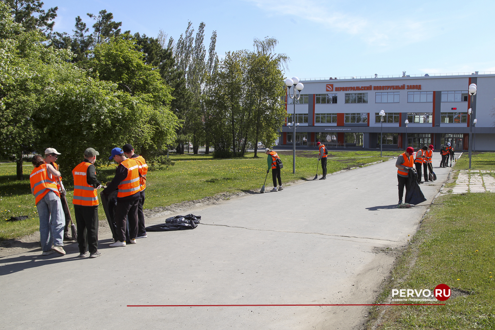 В городском округе Первоуральск начинается работа трудовых отрядов