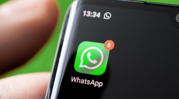 WhatsApp запустит ИИ-помощника для ведения бизнес-аккаунтов