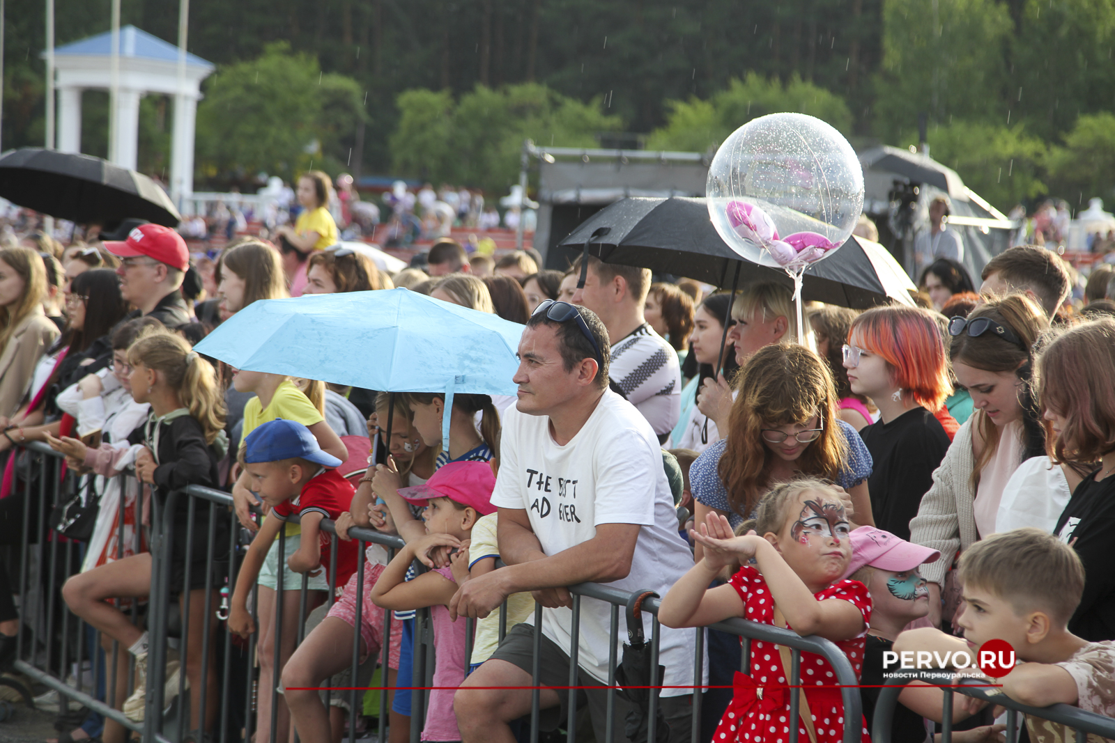 Более 20000 человек посетили День города в Первоуральске.Фотографии с праздника. День города 2024