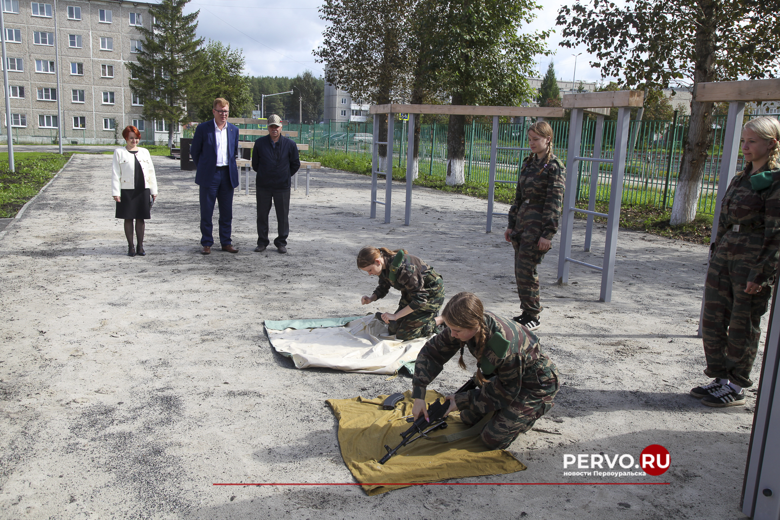 В Новоуткинске состоялось торжественное открытие спортивного комплекса