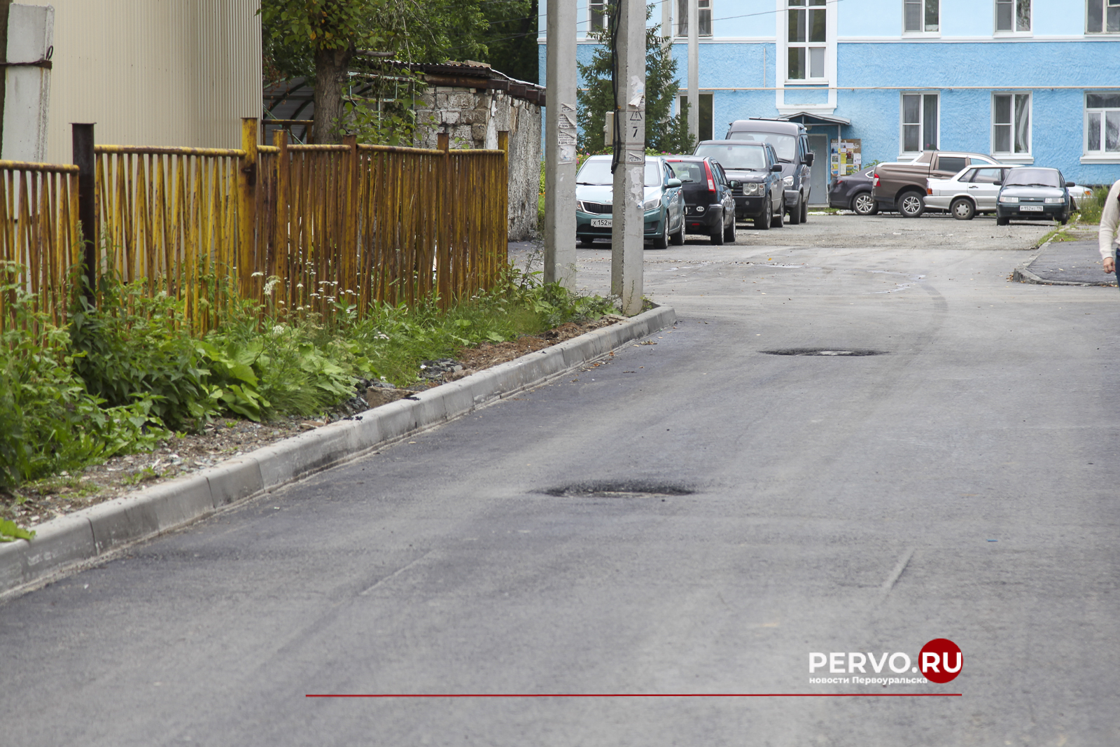 В Первоуральске продолжается ремонт межквартальных проездов