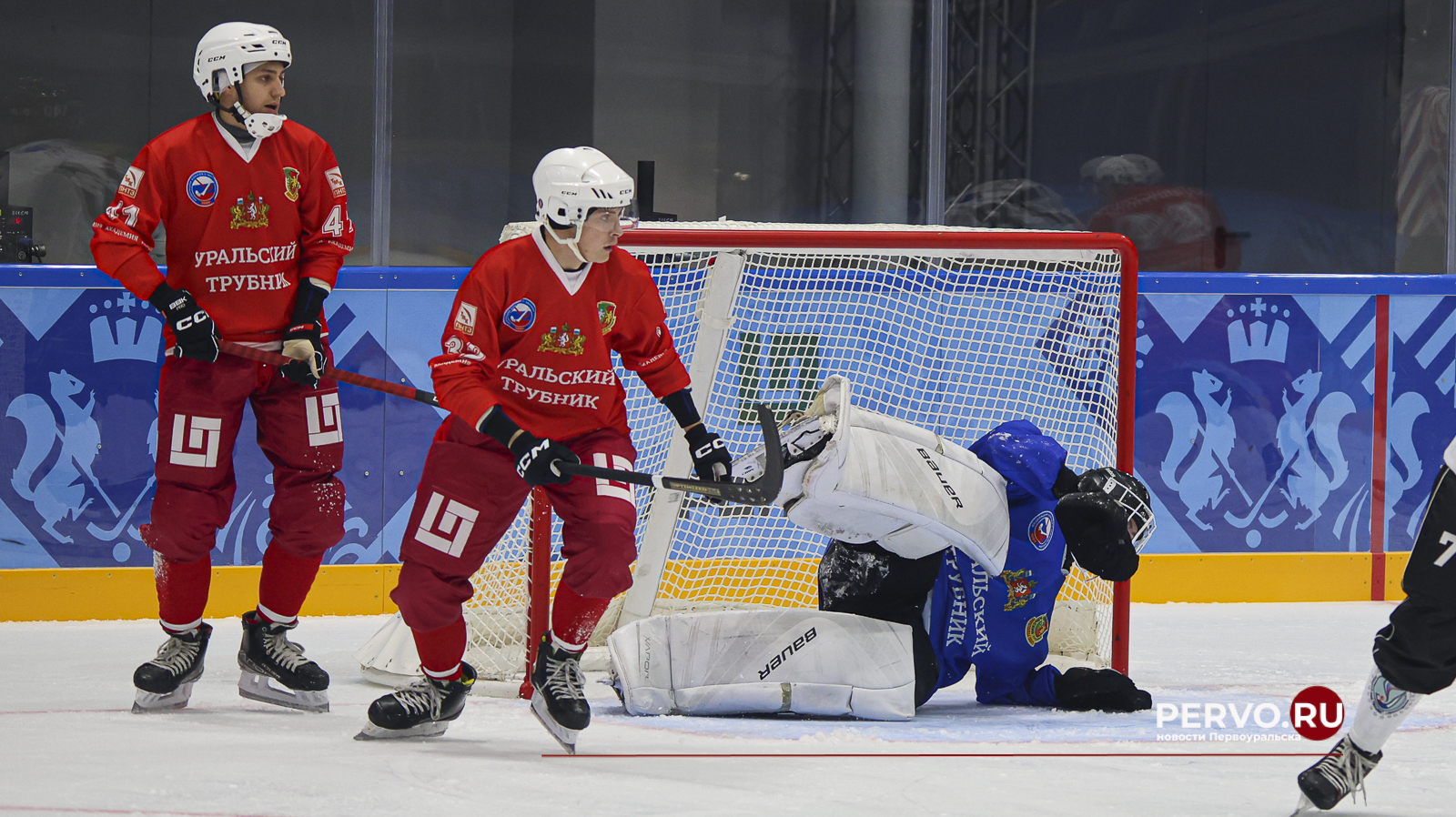 АХМ «Уральский Трубник» провёл первую встречу с «Маяком»