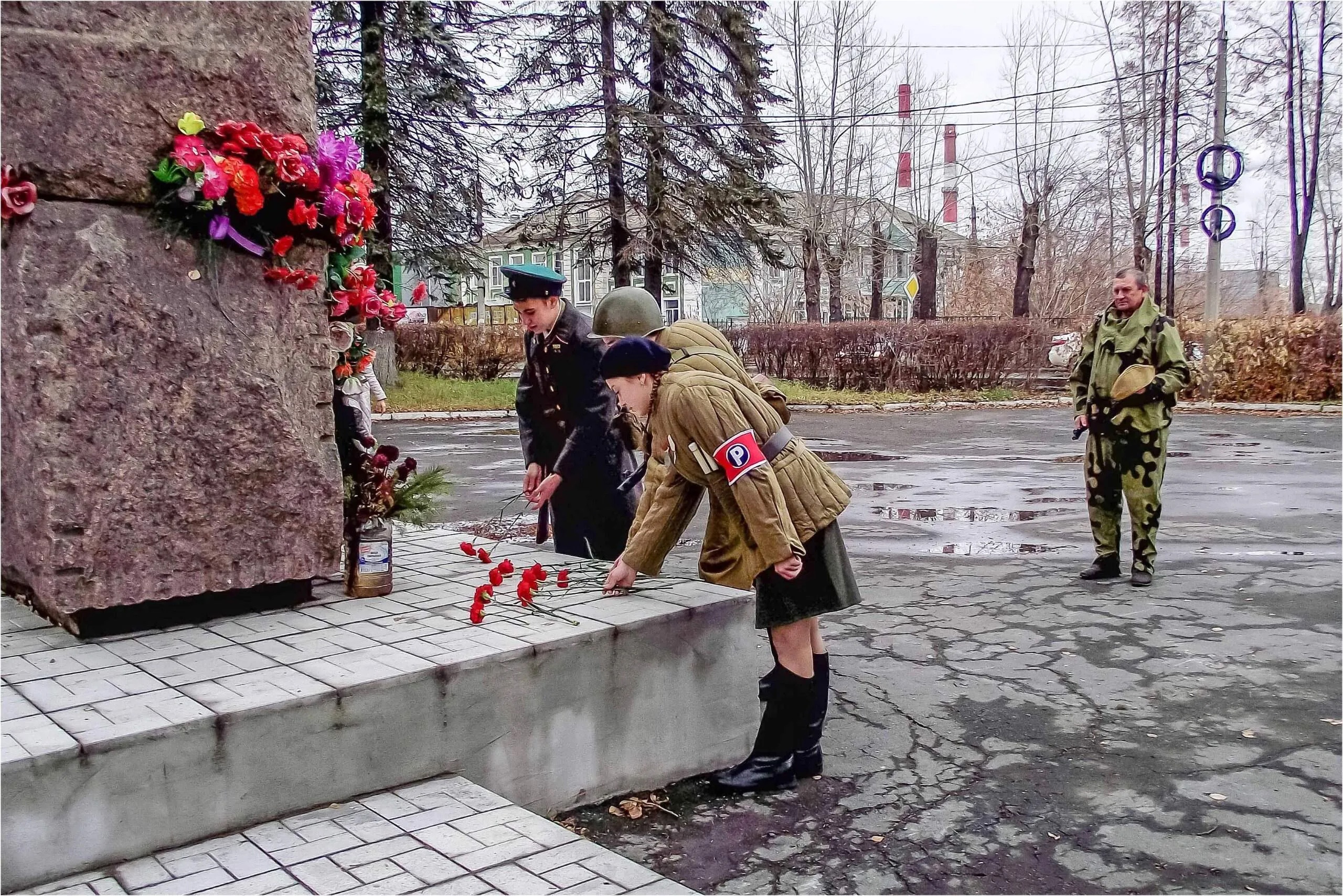 В Первоуральске на Хромпике почтили память генерала Дмитрия Карбышева