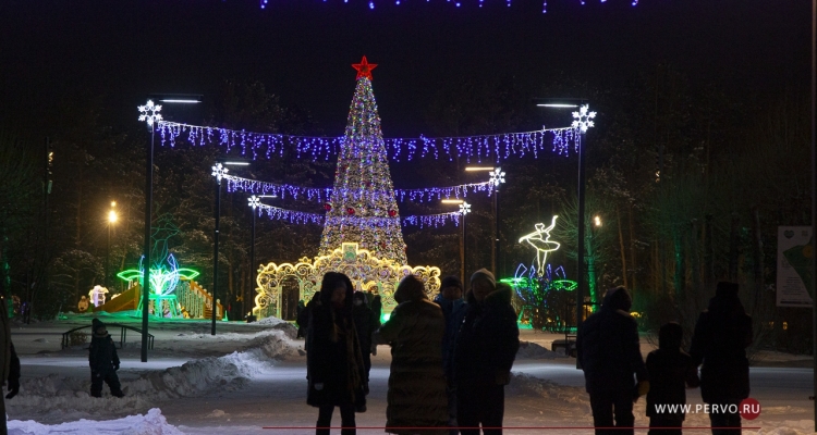 Первоуральцы будут отдыхать 11 дней в новогодние праздники