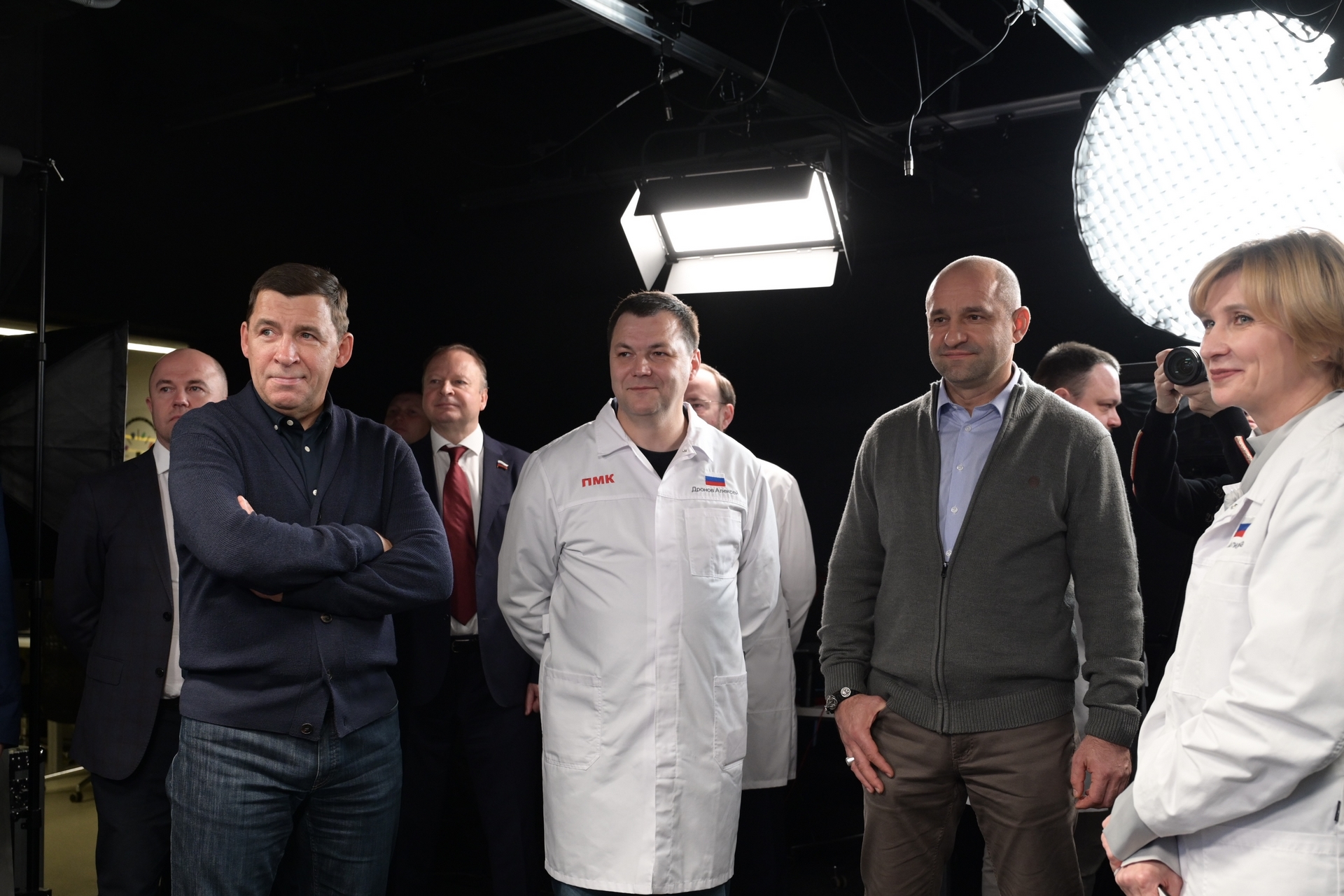 Губернатор Свердловской области Евгений Куйвашев и полномочный представитель Президента в Уральском федеральном округе Артём Жога 13 ноября совершили рабочую поездку в Первоуральск