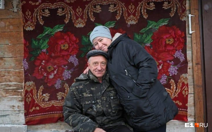 Первоуральца, которого выгнали на пять лет из России, вернули обратно в семью