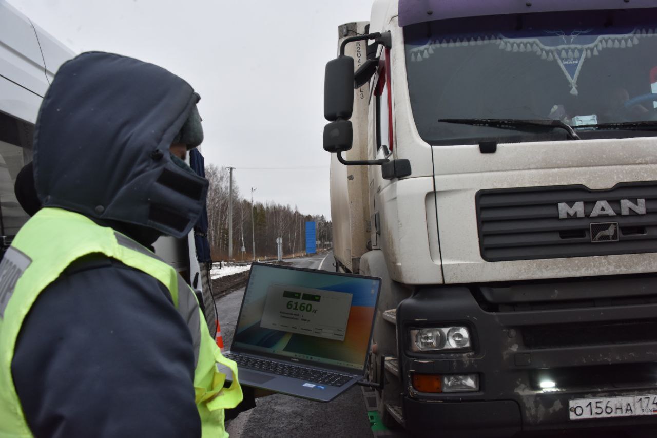 80 штрафов за перевес вынесено водителям грузовиков на региональных дорогах