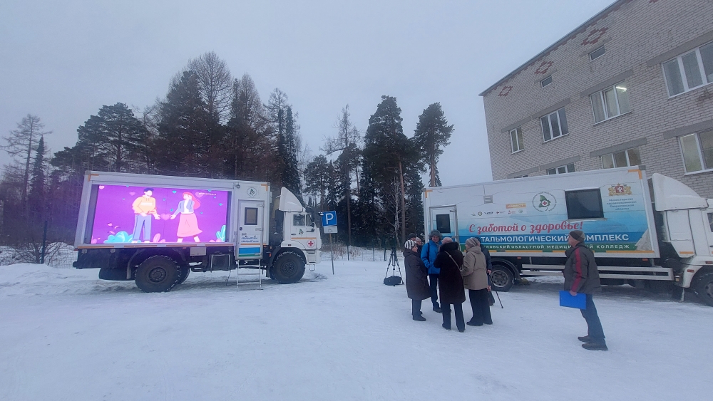 Автопоезд здоровья прибыл к жителям мкрн Динас и СТИ