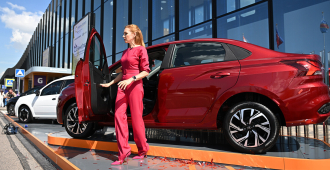 Lada Iskra начали окрашивать в яркий цвет «Табаско»