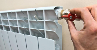 В Новосибирске более суток нет отопления в домах на четырех улицах