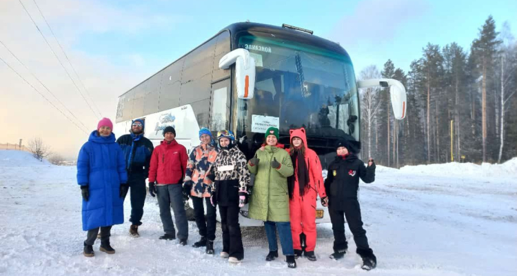 На маршрут вышел первый туристический автобус сезона