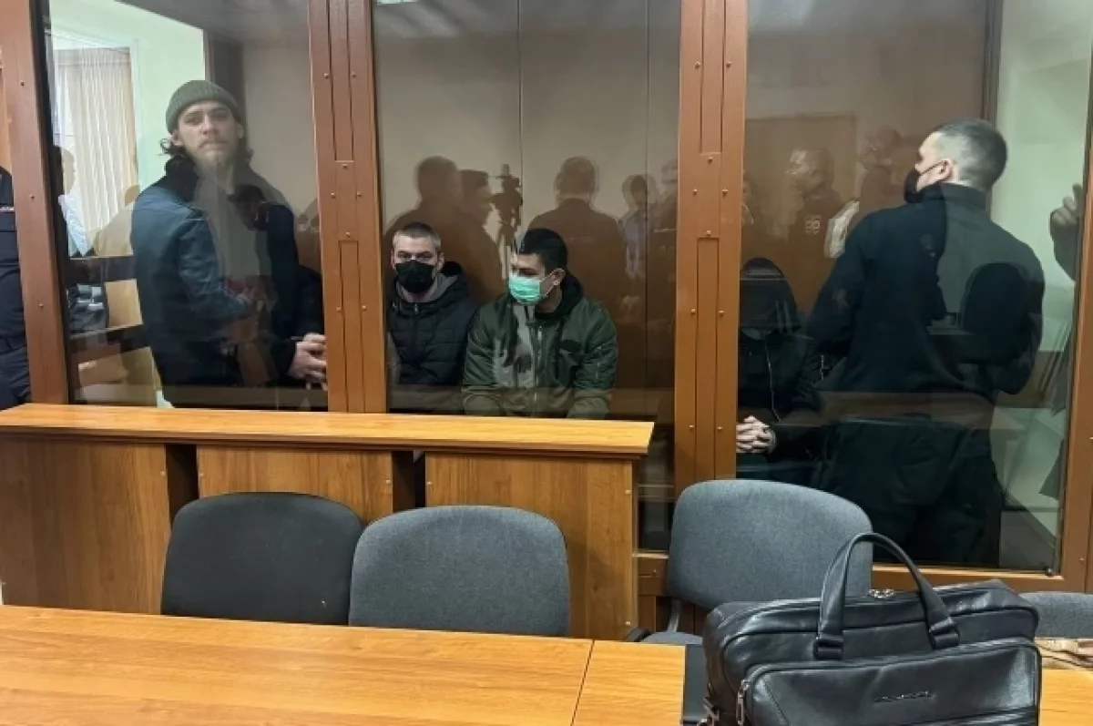 На Первоуральске 12 человек осудили за обман страховых компаний