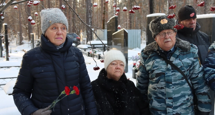 Первоуральские спецназовцы ГУФСИН почтили память Героя России Сергея Багаева