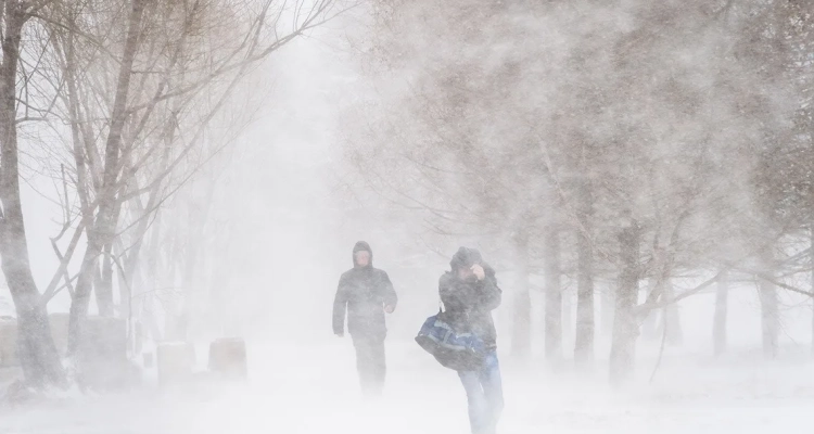 В МЧС продлили штормовое предупреждение на 24 января