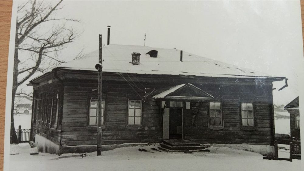 Две школы Первоуральска отметили юбилеи