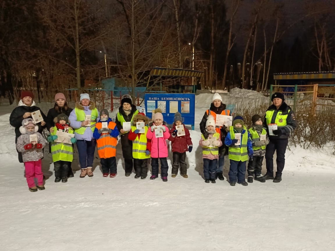 Сотрудники ГИБДД в детском саду провели акцию «Родительский патруль»