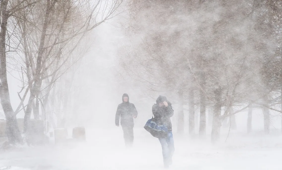 Из-за циклона в городе будет штормовой ветер