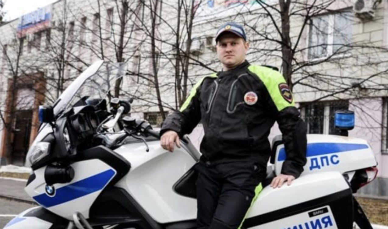 Суд арестовал офицера полиции, обвиняемого во взяточничестве