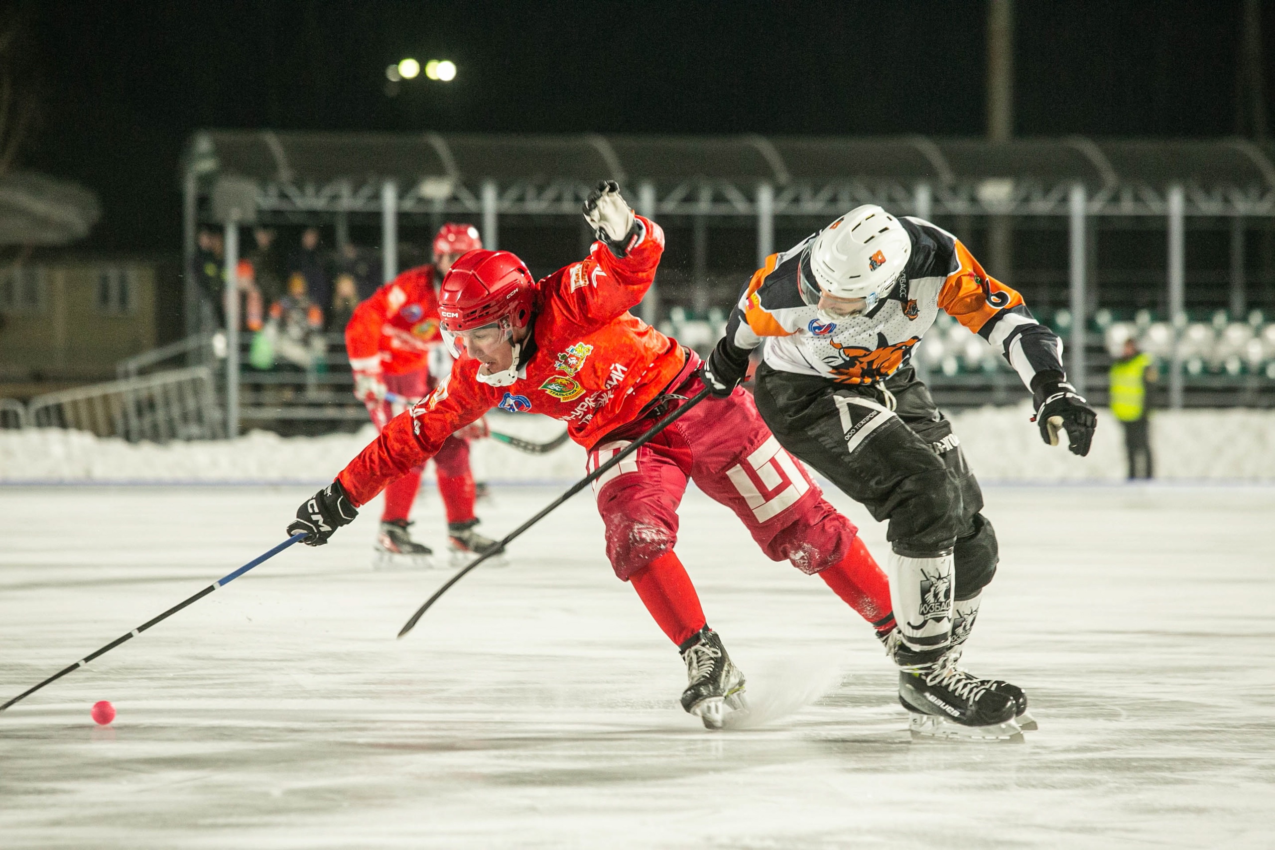 «СКА-Уральский Трубник» на домашнем поле проиграл «Кузбассу»