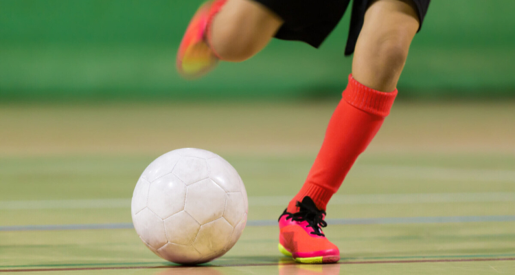 Киберметаллурги Первоуральска сыграли в футбол с коллегами по трубной отрасли