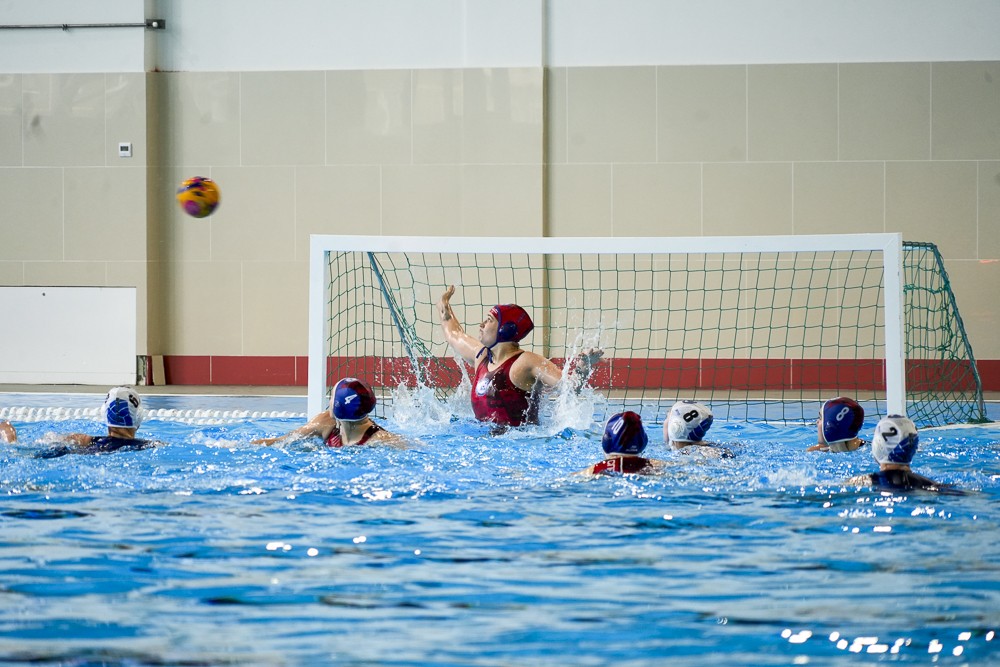 В Первоуральске прошел 18-й тур чемпионата России по водному поло