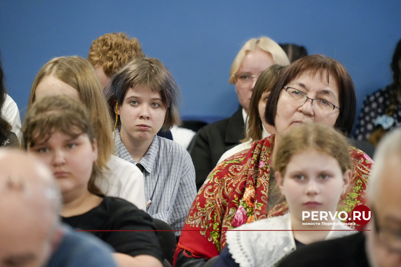В Первоуральске прошёл муниципальный этап конкурса чтецов «Живая классика»