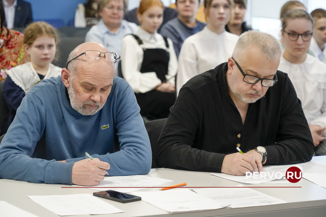 В Первоуральске прошёл муниципальный этап конкурса чтецов «Живая классика»