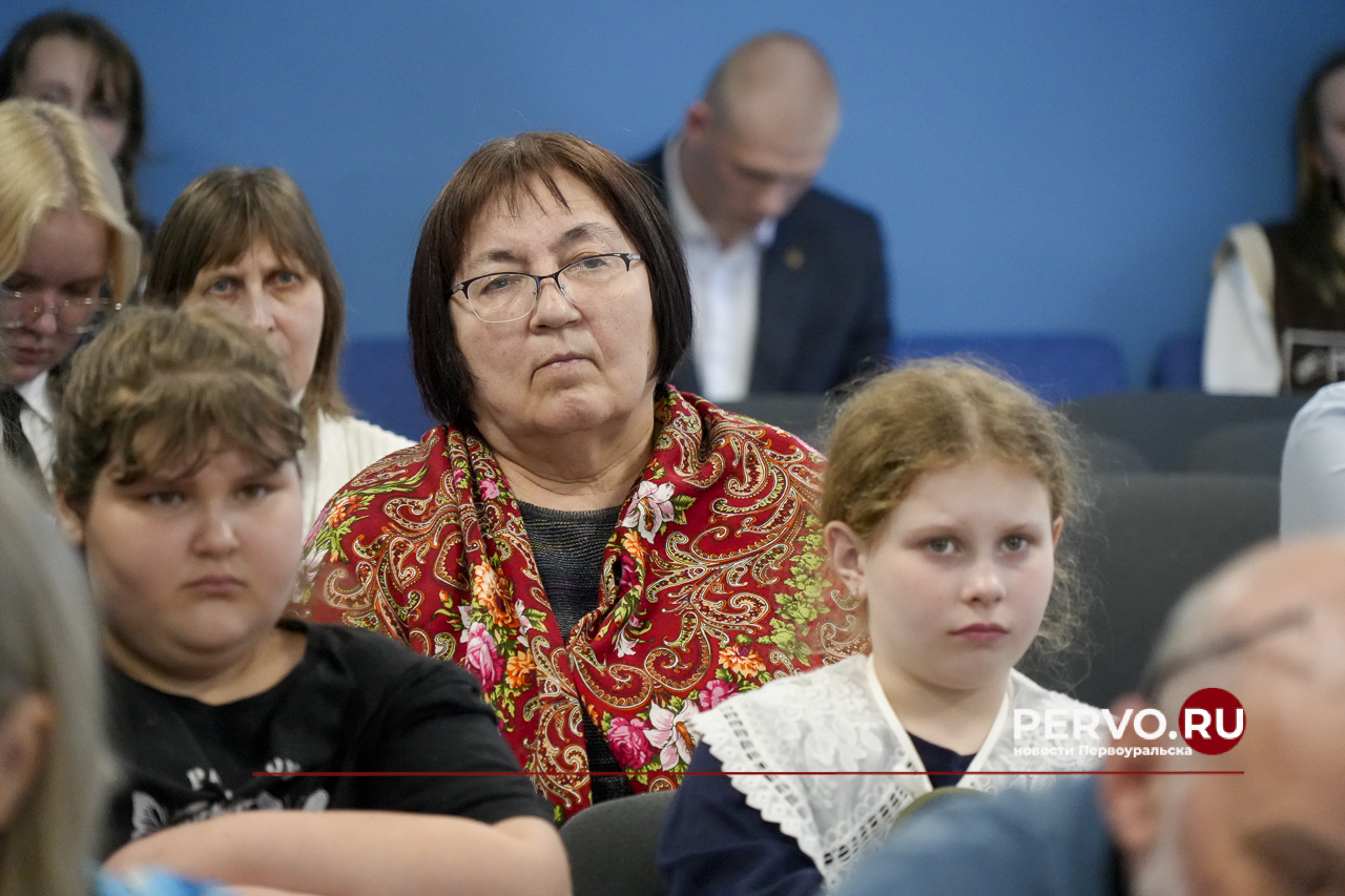 В Первоуральске прошёл муниципальный этап конкурса чтецов «Живая классика»