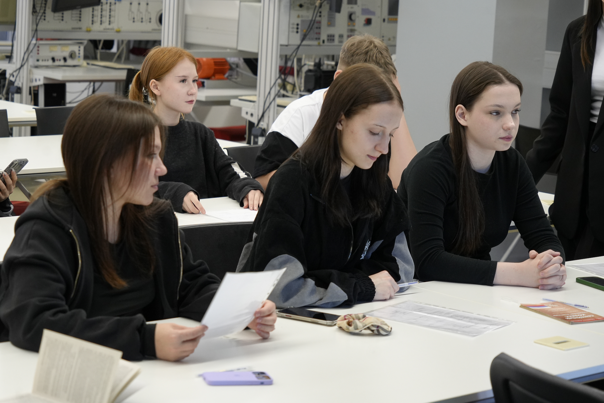 Школьники Первоуральска познакомились с программой «Будь профи»