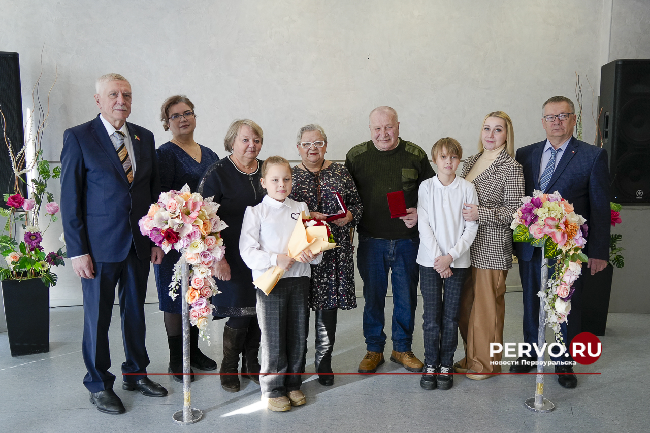 Первоуральск: не просто ветераны – молодожёны!