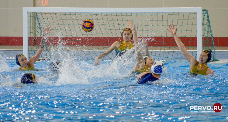 «Евразия» в четырёх играх разгромила сборную Казахстана