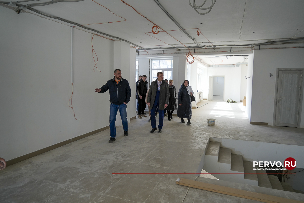 1 сентября после капитального ремонта в Первоуральске откроют здания школы №15