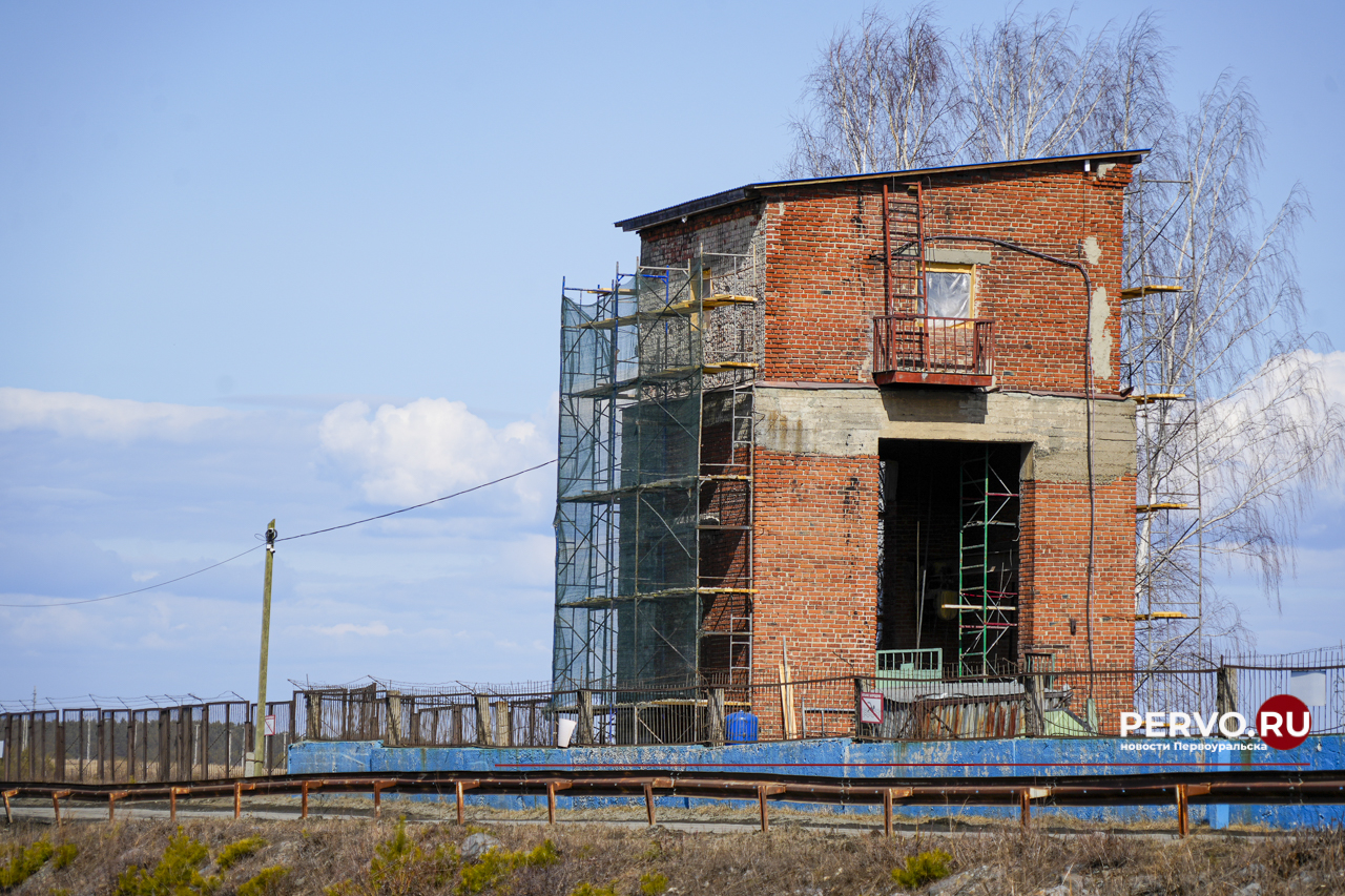 На плотине Верхне-Шайтанском пруда проходит капитальный ремонт