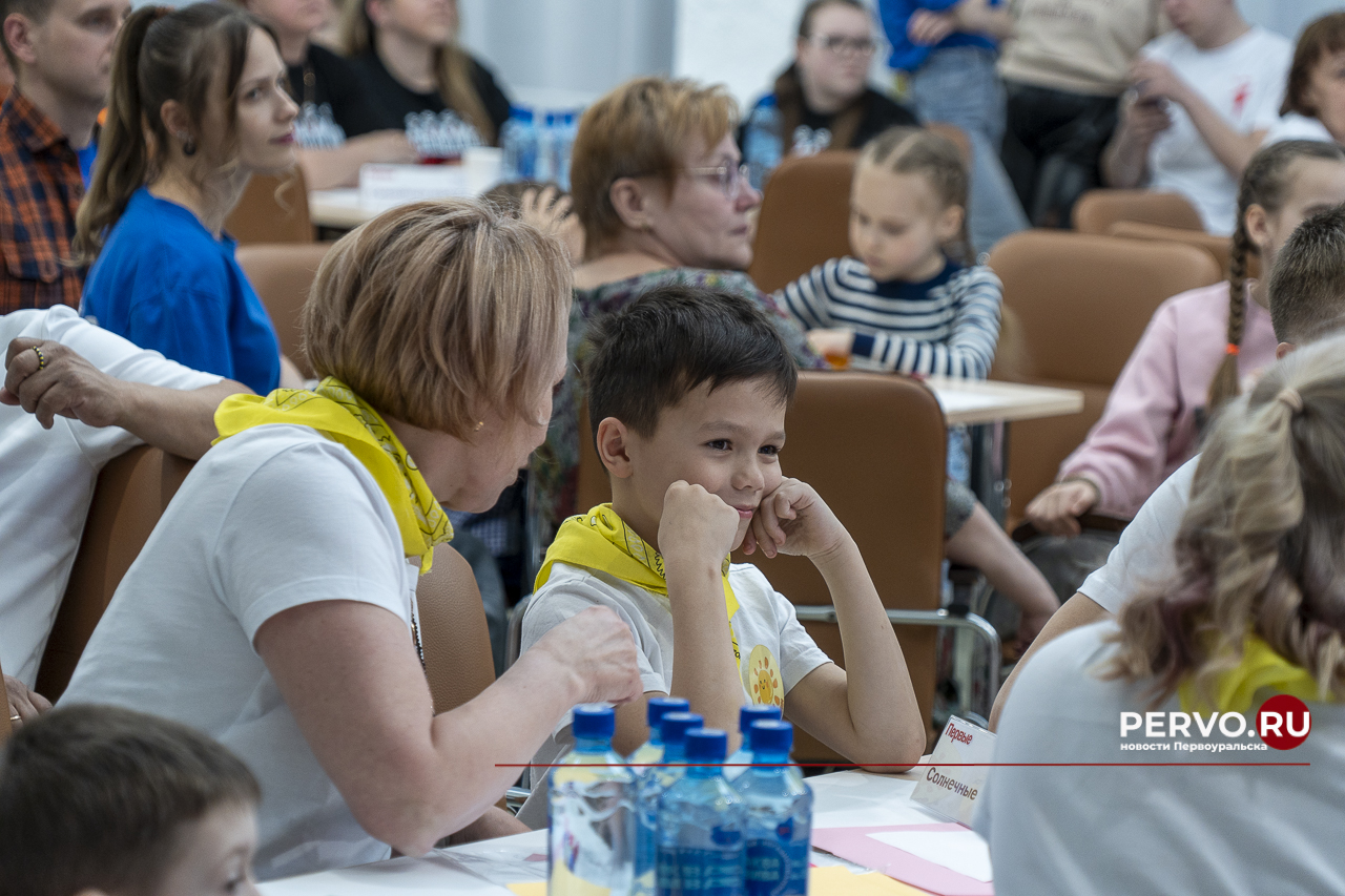 В ИКЦ Первоуральска состаялся конкурс всероссийского проекта «Родные-любимые»