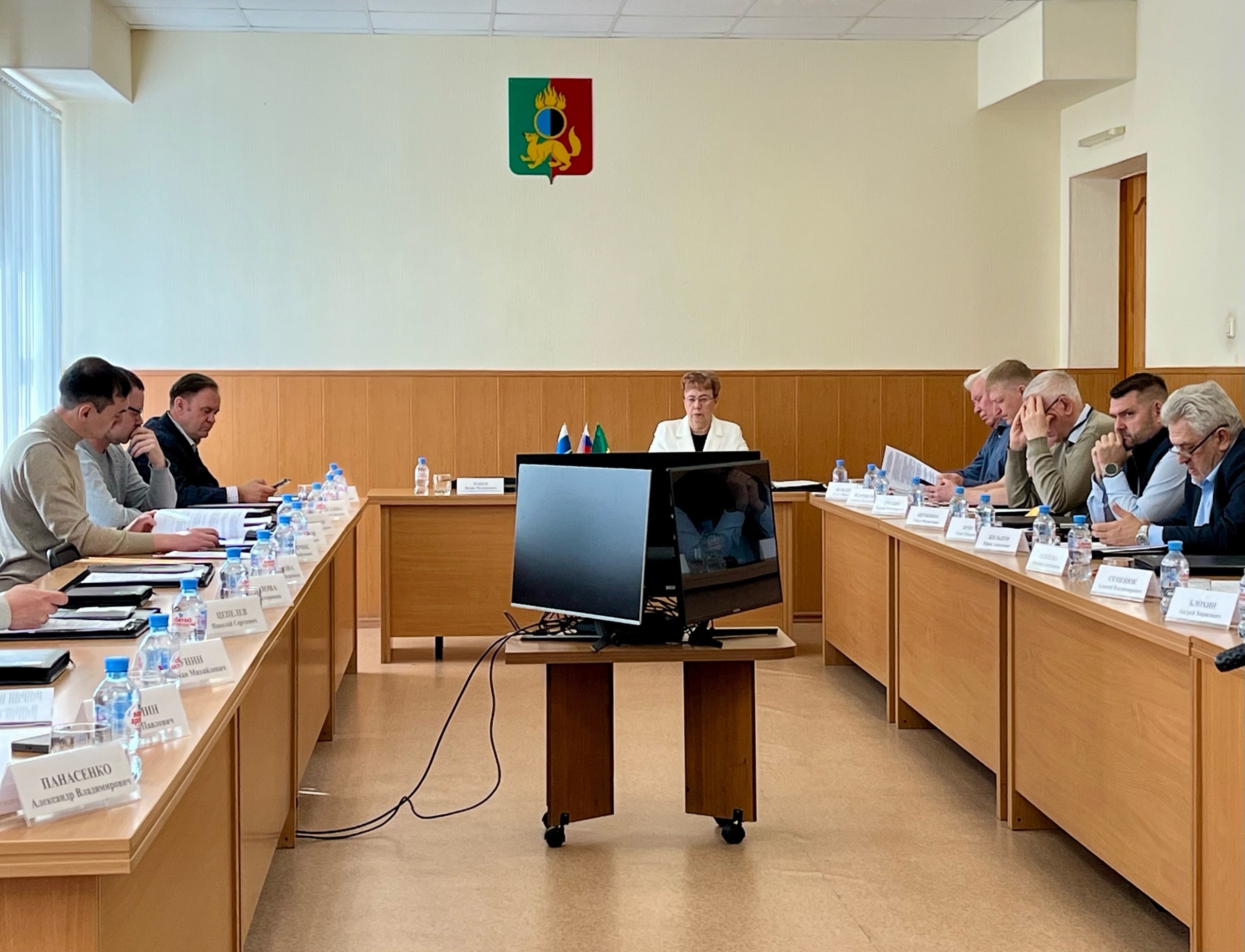 Депутаты заслушали информацию о деятельности фонда «Защитники Отечества»