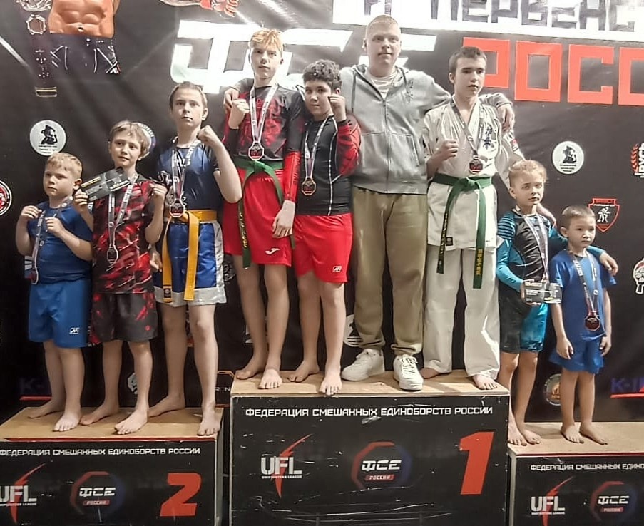 Первоуральские каратисты и кикбоксёры взяли призовые места